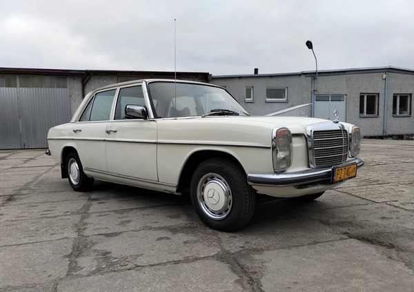 Mercedes-Benz Inny cena 53000 przebieg: 38000, rok produkcji 1975 z Swarzędz małe 121